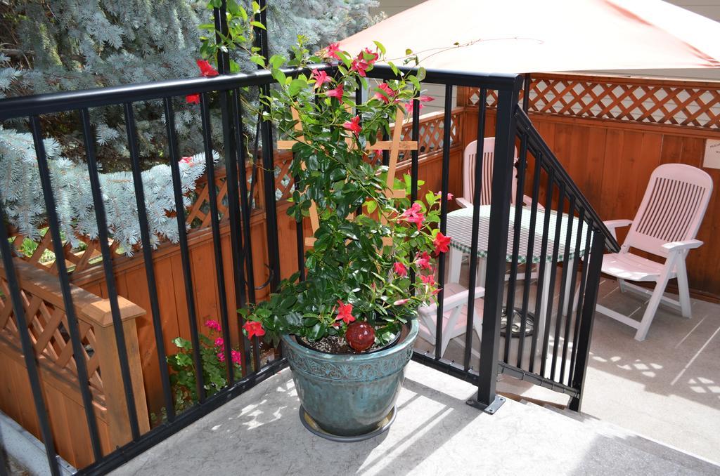 Dogwood Bed & Breakfast Summerland Exterior foto